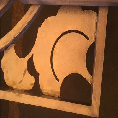 內(nèi)蒙古酒店大堂仿古鋁窗花防火環(huán)保防盜